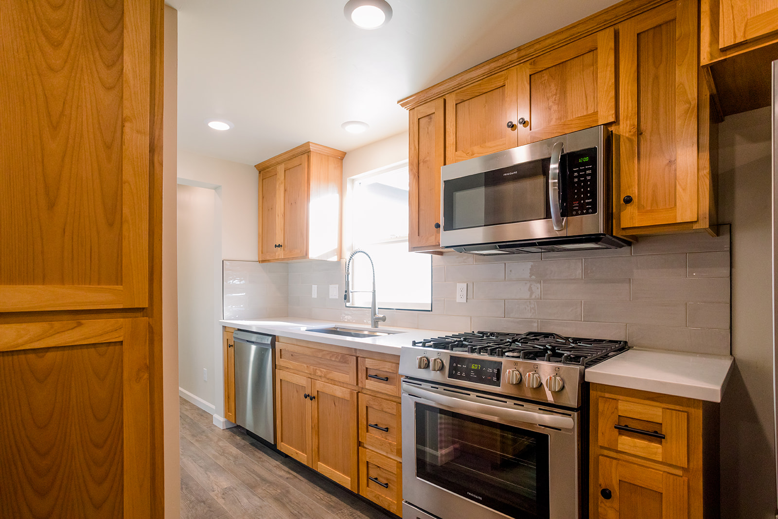 Real Estate Photographer kitchen space