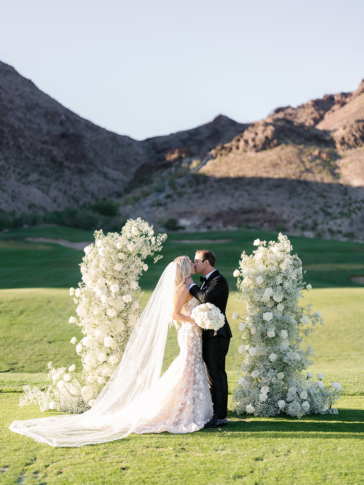 Las Vegas Golf Course Wedding Photos