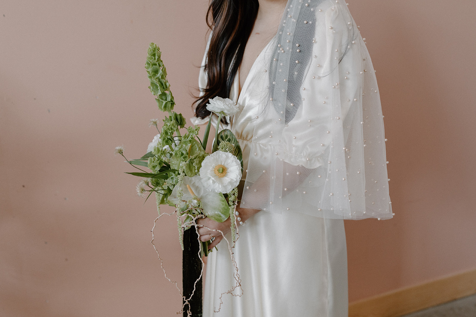 A filipino bride pays homage to her culture with florals and greenery