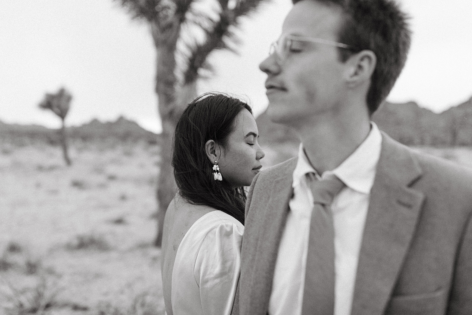 A couple who eloped in Joshua Tree National Park