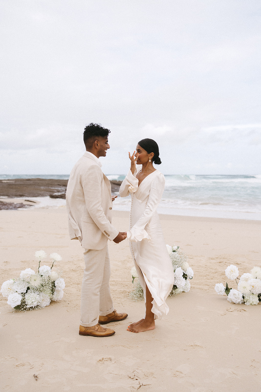 Artful wedding photography | Shona Joy wedding dress | Elegant elopement | Claire Coulthard |Wedding Photography