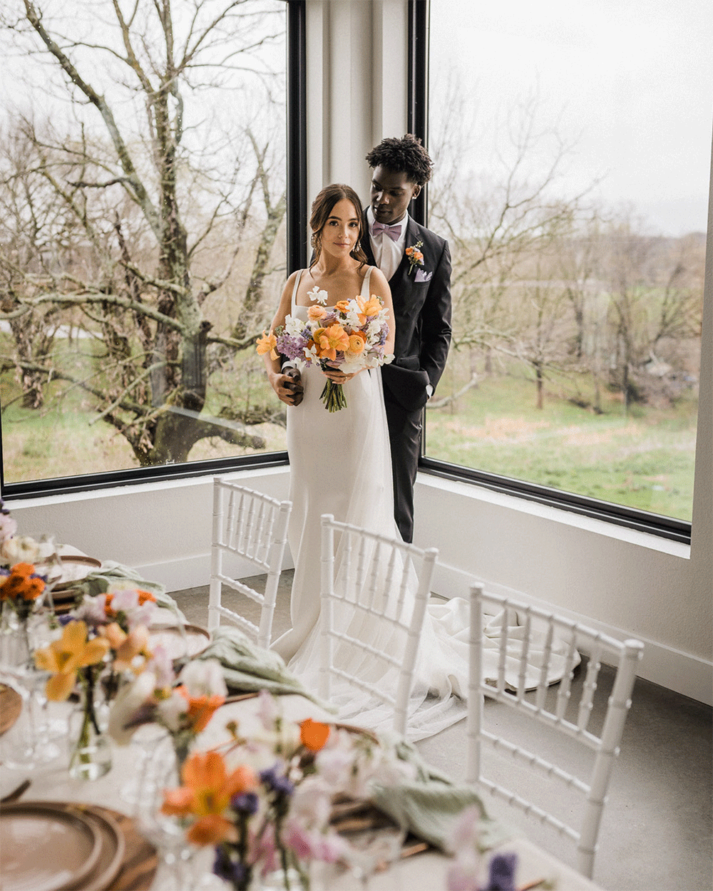 Arkansas styled wedding photography GIF at Osage House with Ash Floral Co, wedding portraits by Tanner Burge Photography