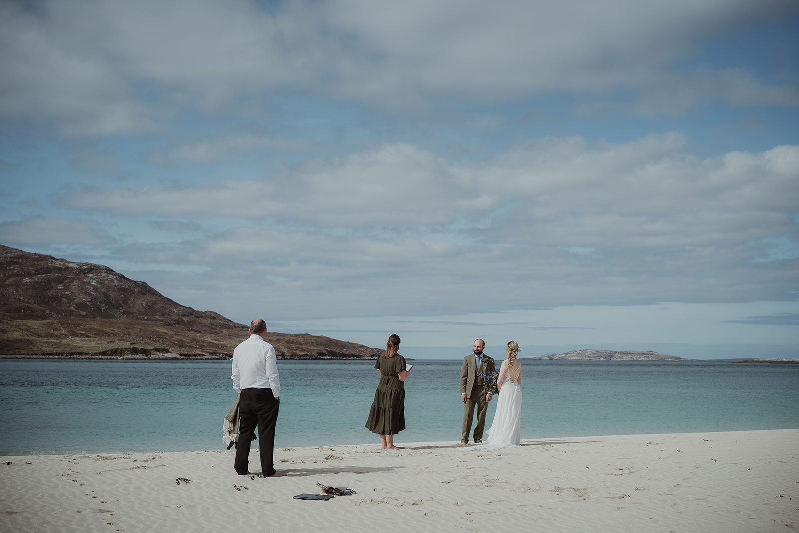 beach wedding outer hebrides