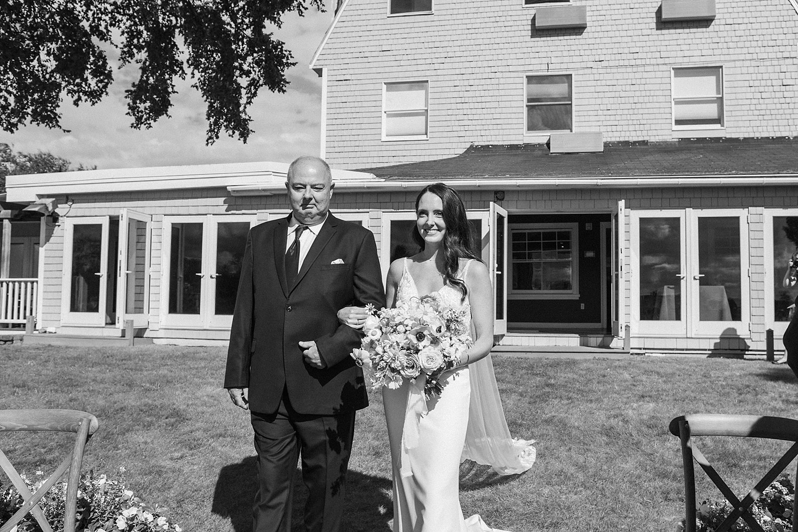 Breakwater Inn Kennebunk Maine Wedding Photographer Ceremony
