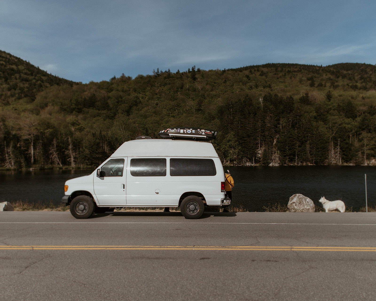 camper van at the base of Mount Willard New Hampshire