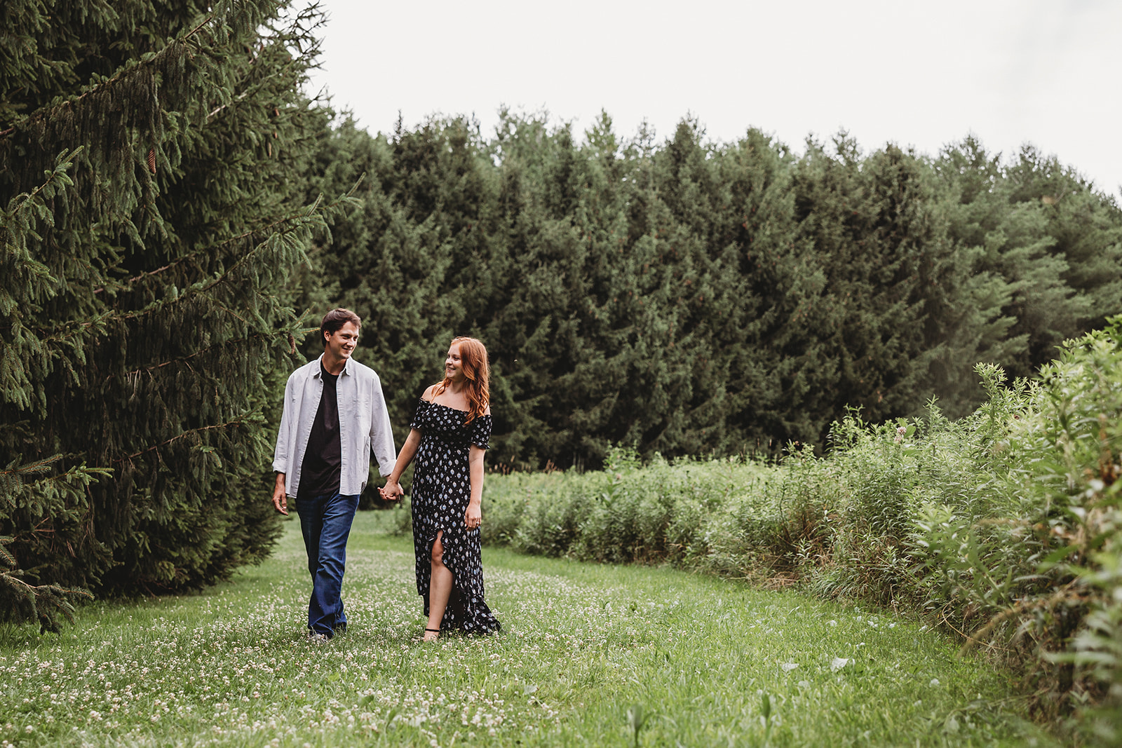 Wyomissing Park forest engagement session summer outdoor Berks County Pennsylvania wedding photographer destination