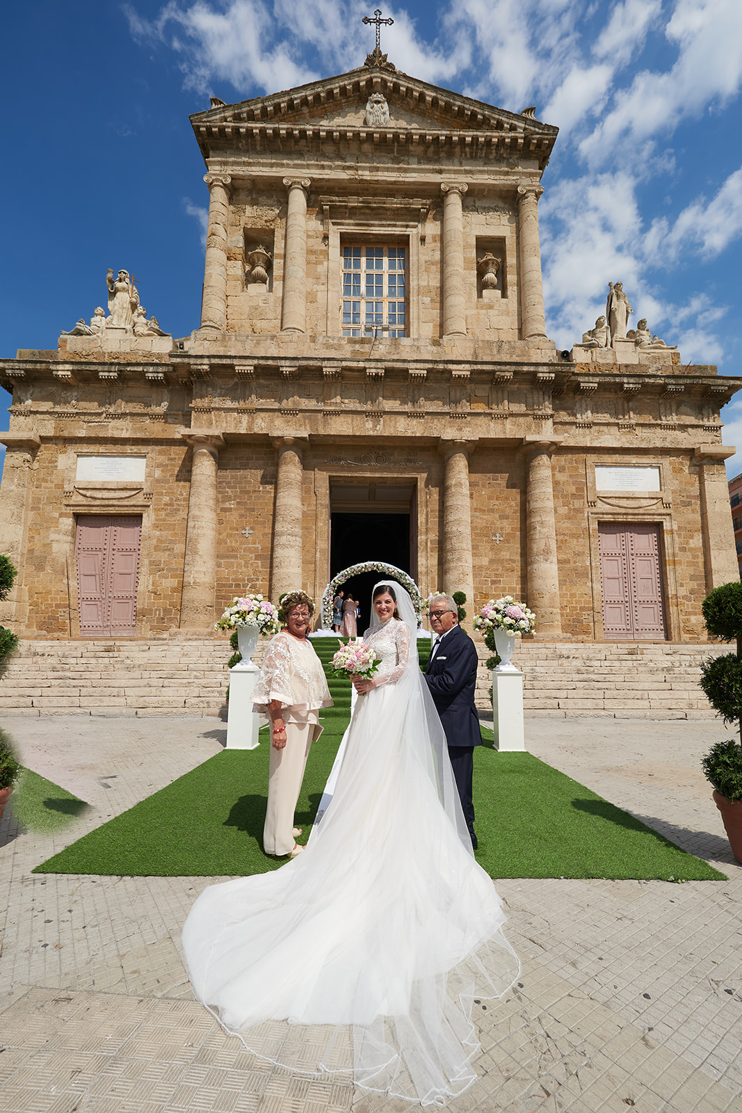 Relive the romance of Sicilian weddings through the lens of Emiliano Tidona Photographer