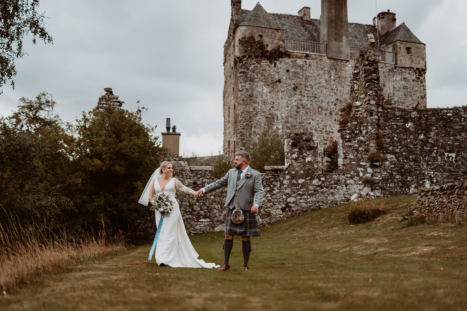 Scottish castle wedding 