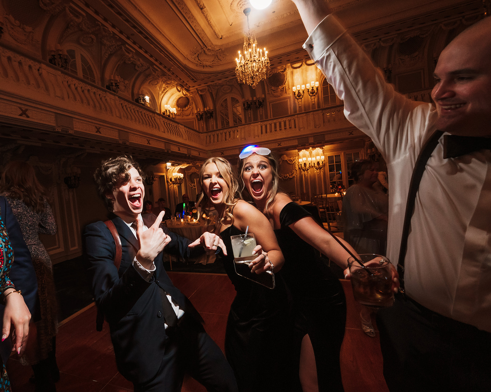 The Blackstone hotel in chicago wedding photos - reception  epic dance party