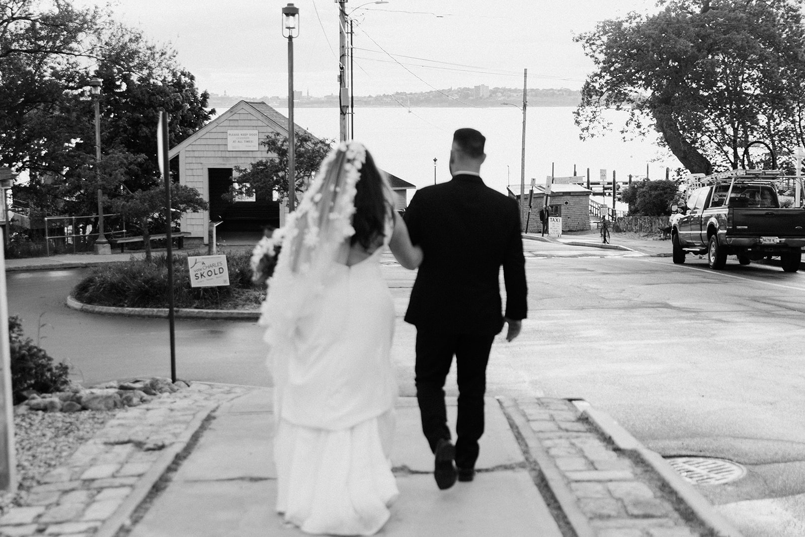 a couple had a simple gorgeous island wedding off the coast of Maine
