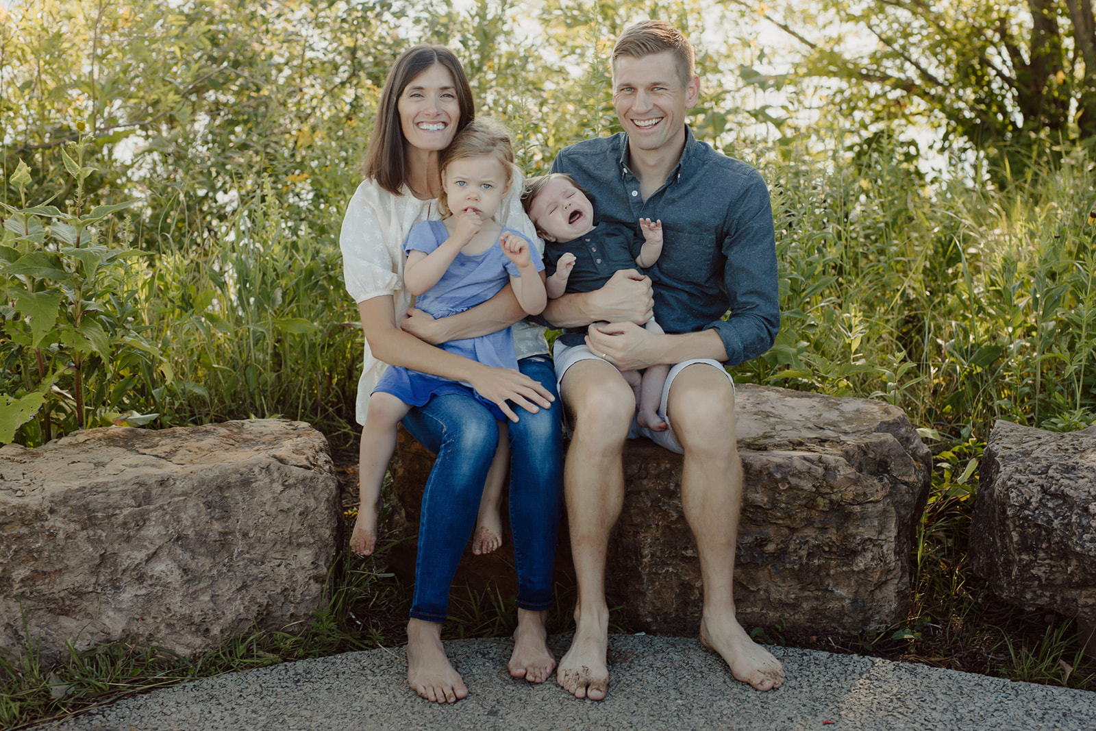 candid family photographer in minneapolis