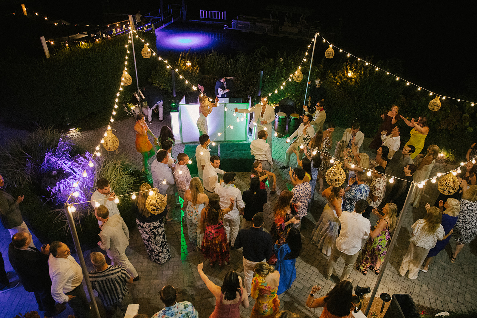 Epic dance floor picture
Wedding photographer Hamptons New York