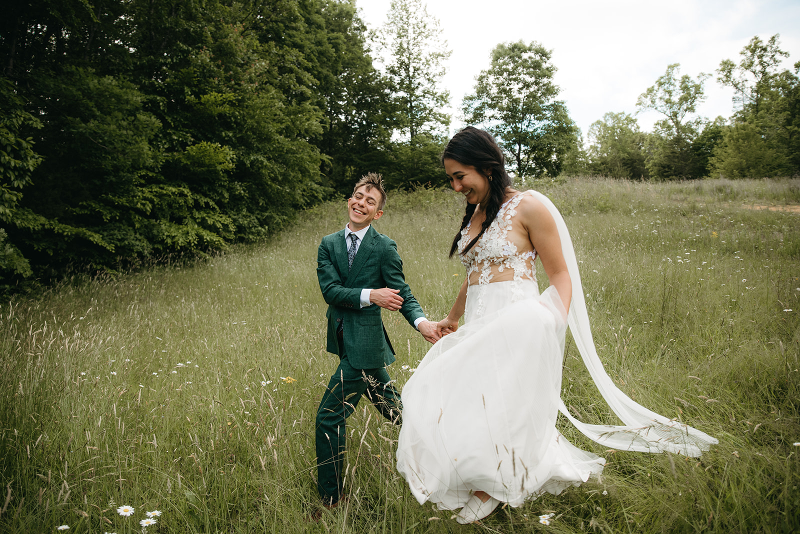 Whimsical woodland wedding photography at Boma Lodge in Greensboro