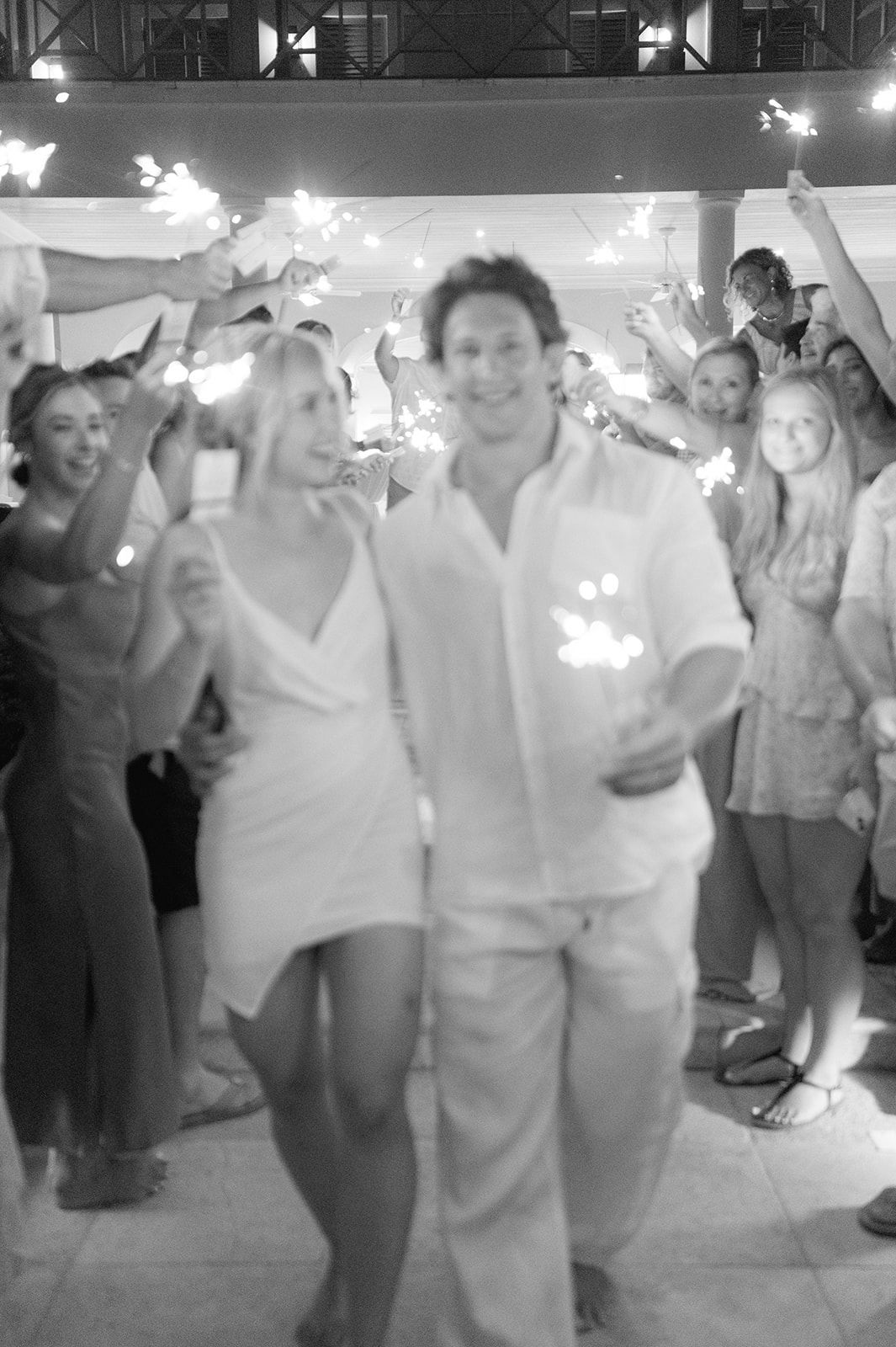 The ultimate guide to capturing the perfect wedding reception photos in Antigua
