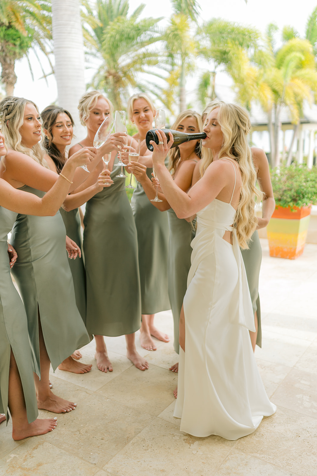 "Candid Ceremony Shots at a Luxurious Antigua Wedding"
