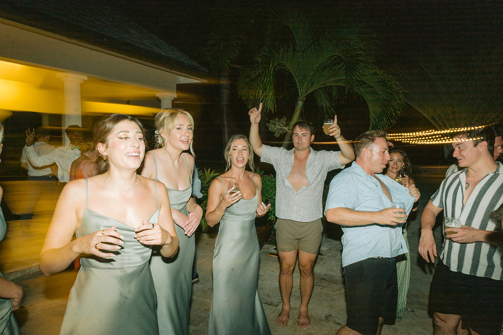 The magic of candid shots at Antigua's wedding receptions
