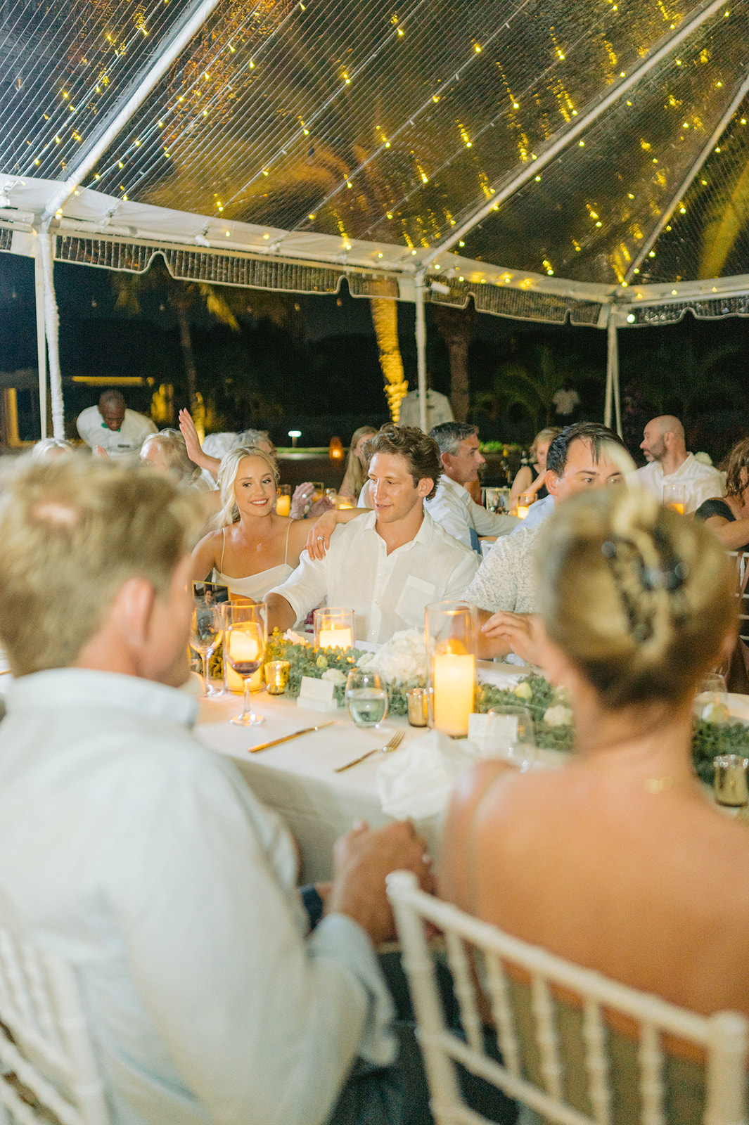 Elegant wedding reception photos in Antigua
