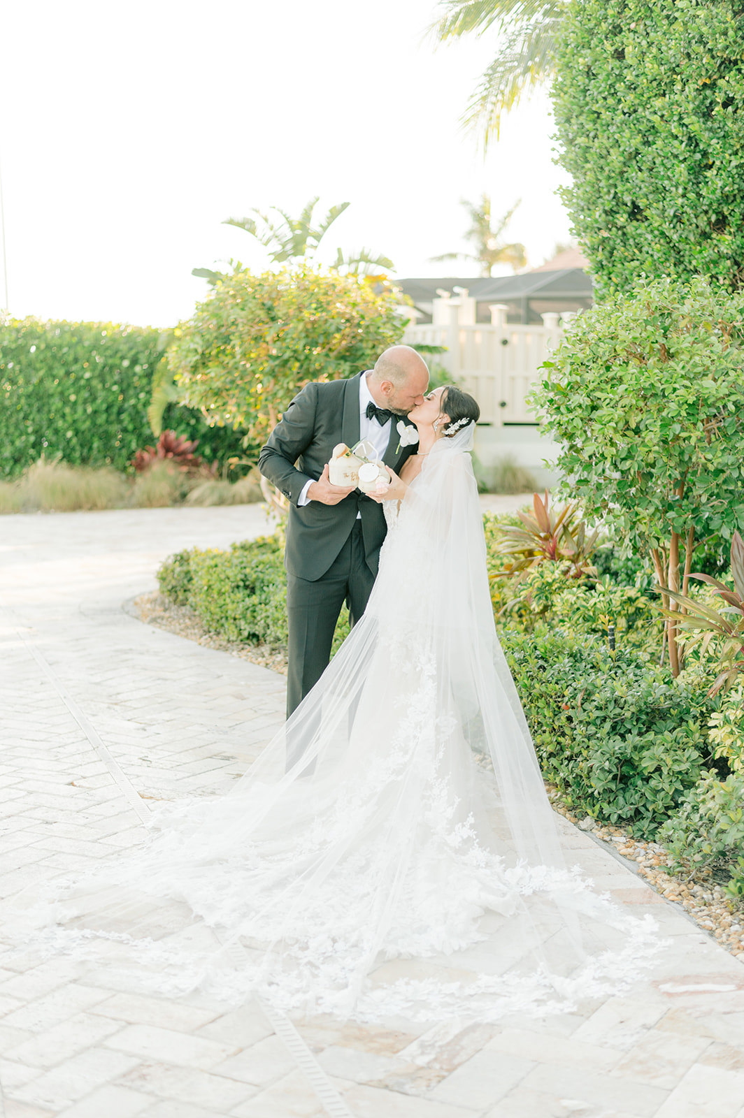 Marco Island Wedding Photographer - Capturing the Magic of Your Wedding Day
