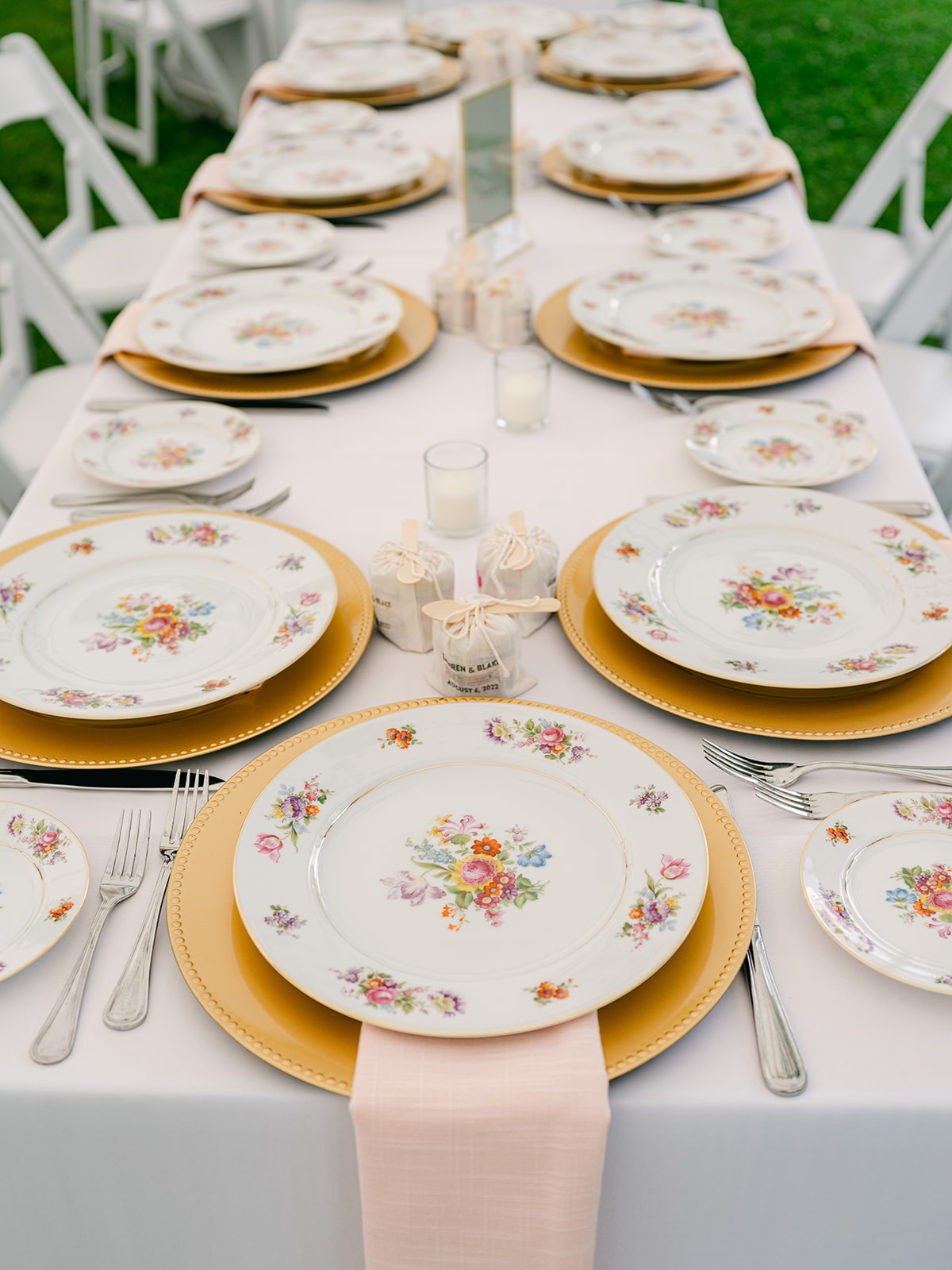 Mismatched China for garden Wedding
