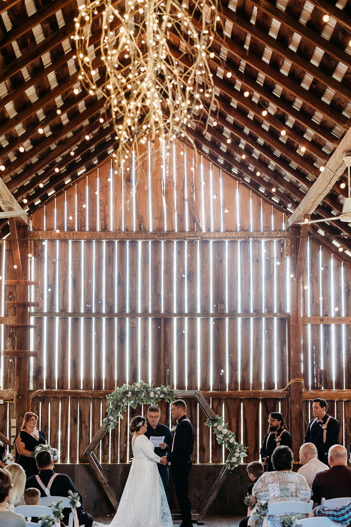 barn wedding ceremony at Montgomery farms