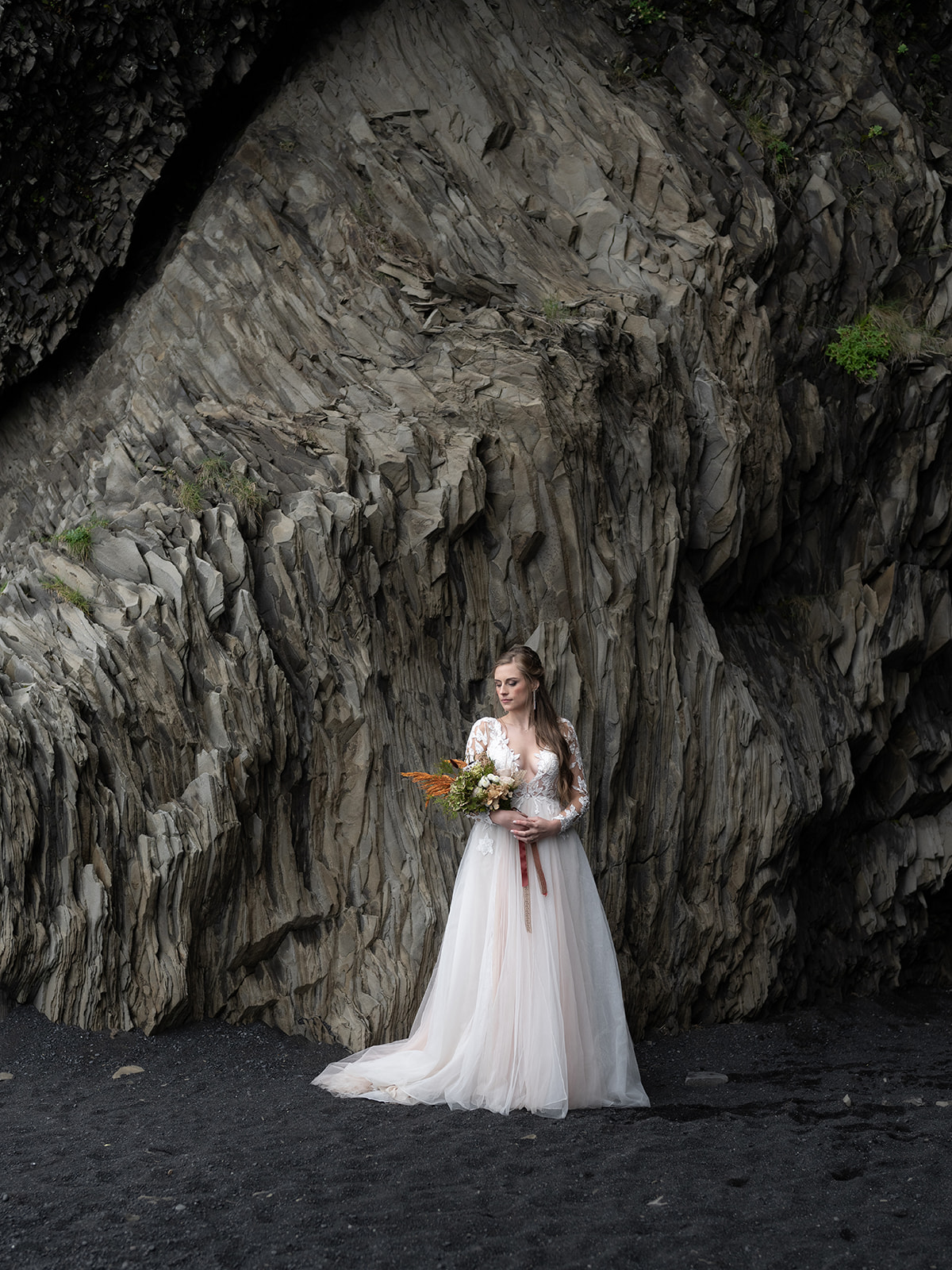 Eloping at the famous black beach in iceland 