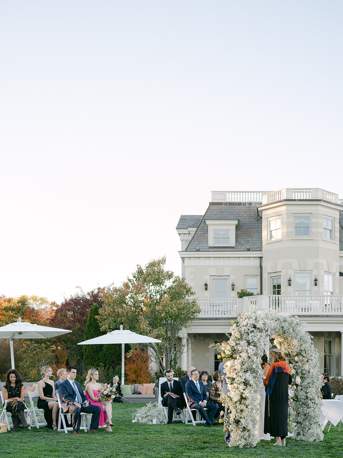 Wedding at The Chanler At Cliff Walk, outdoor ceremony
