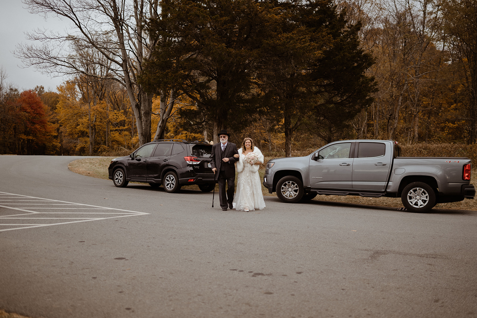 Ideas for a Jewish elopement in the mountains - Elopement with family in Shenandoah National Park, Blue Ridge Mountains