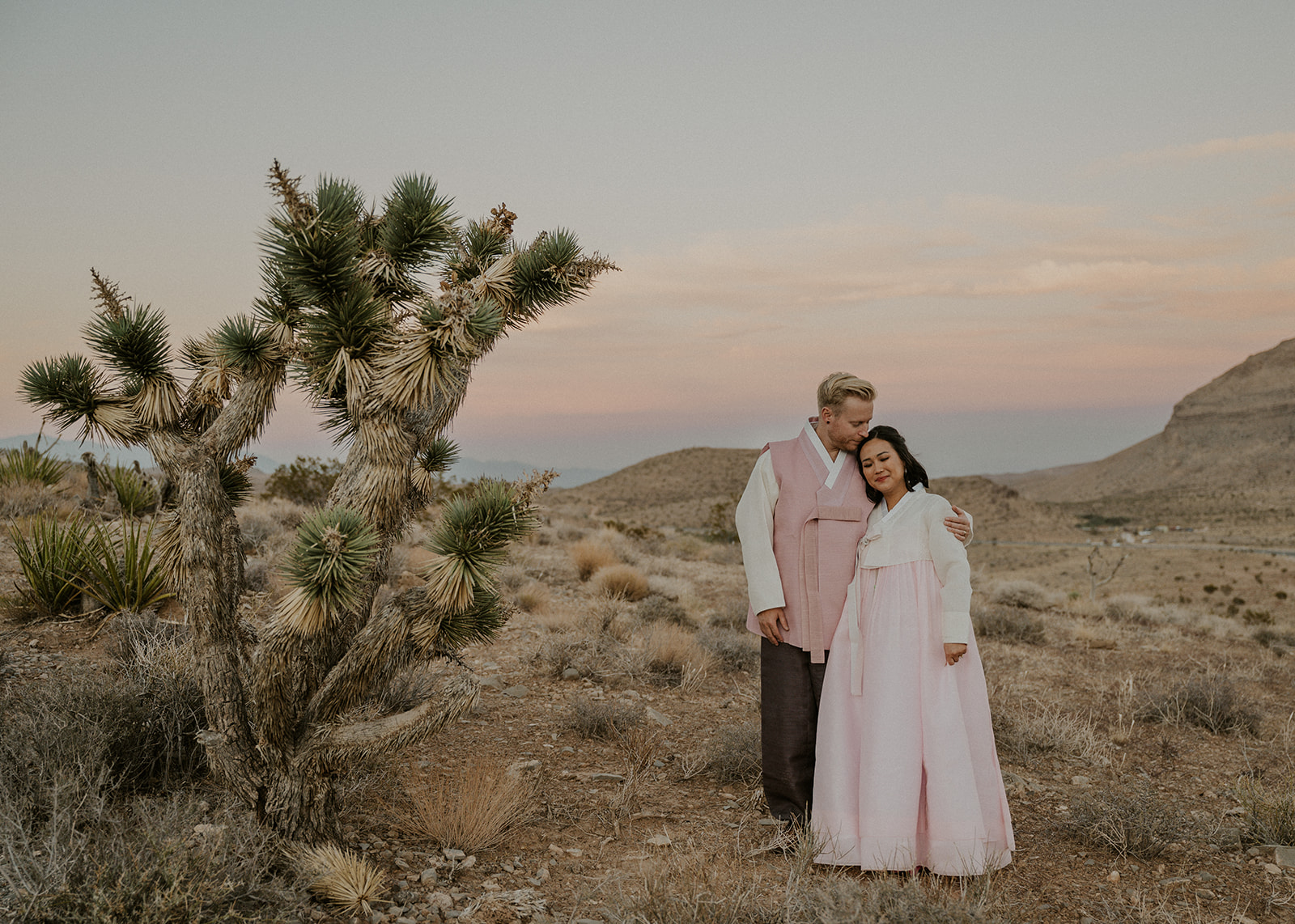 Micro wedding at the Red Rock Canyon Overlook