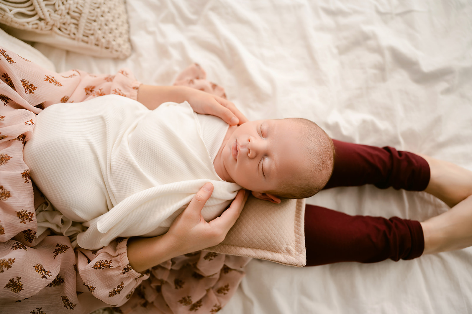 Fall newborn Session | Central Minnesota Newborn Photographer | Nicole Hollenkamp