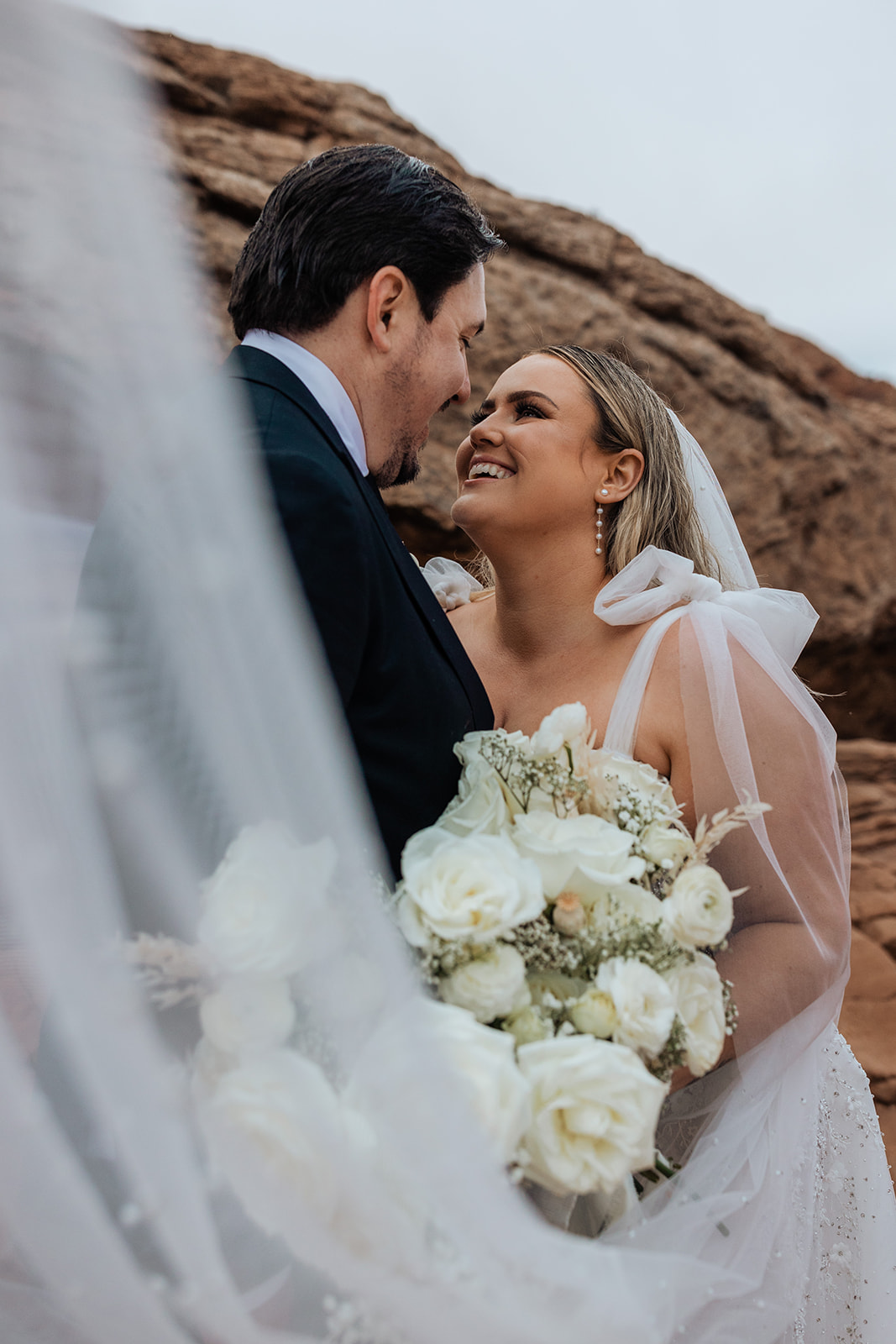 wedding ceremony in canyonlands national park
