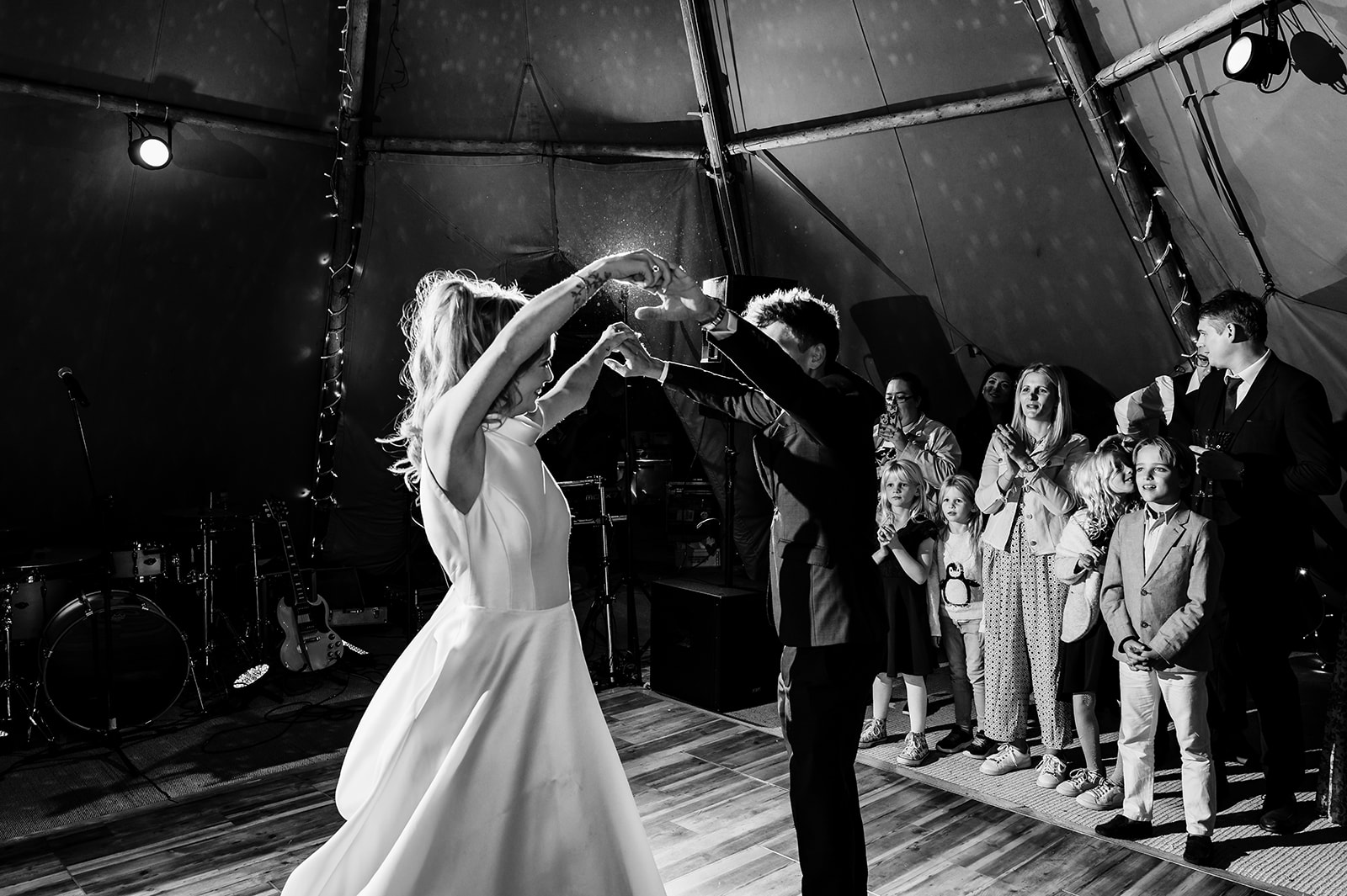 bride and grooms first dance in serentipi tipi