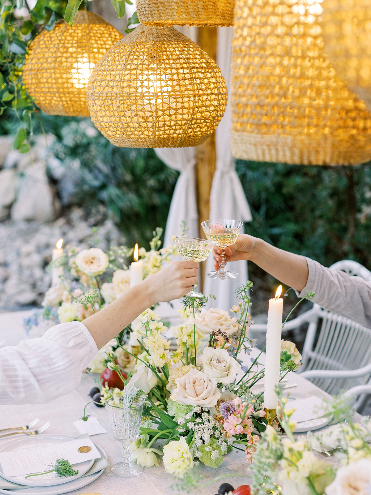 Scottsdale Arizona wedding inspiration at the Scott Resort, with fresh florals, candles & fruit!
