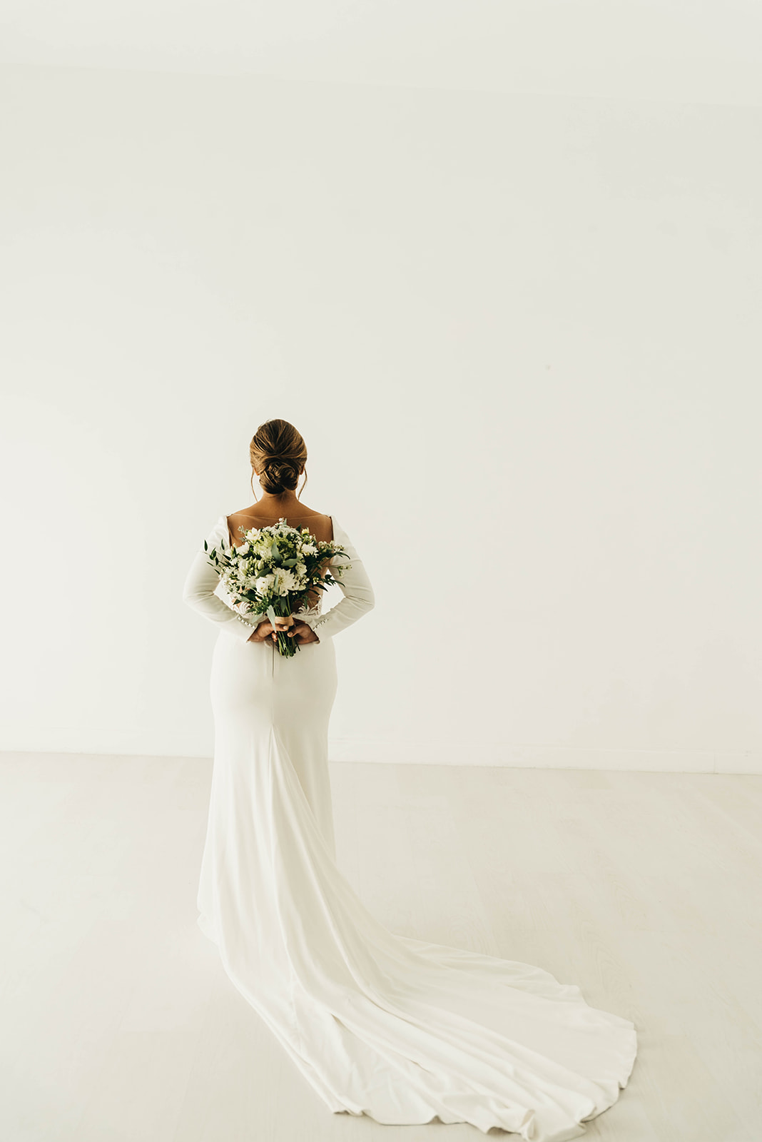 bride dress and a bouquet 