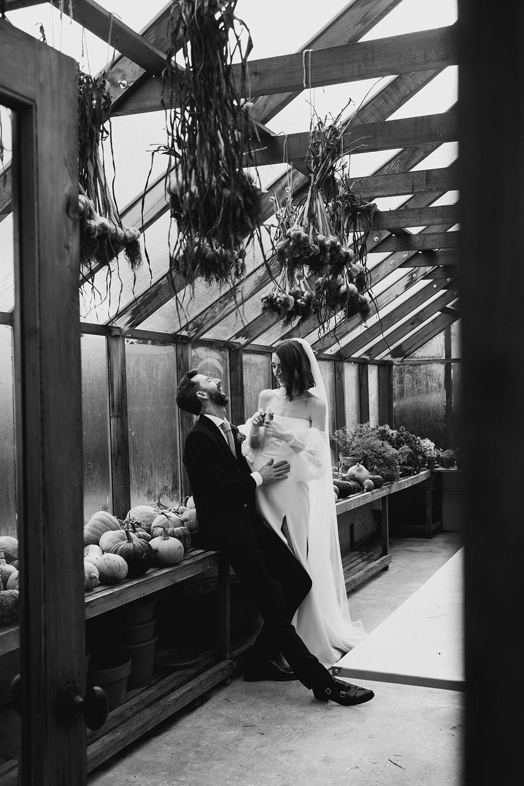 guardswell farm wedding film photography black and white portraits bride and groom