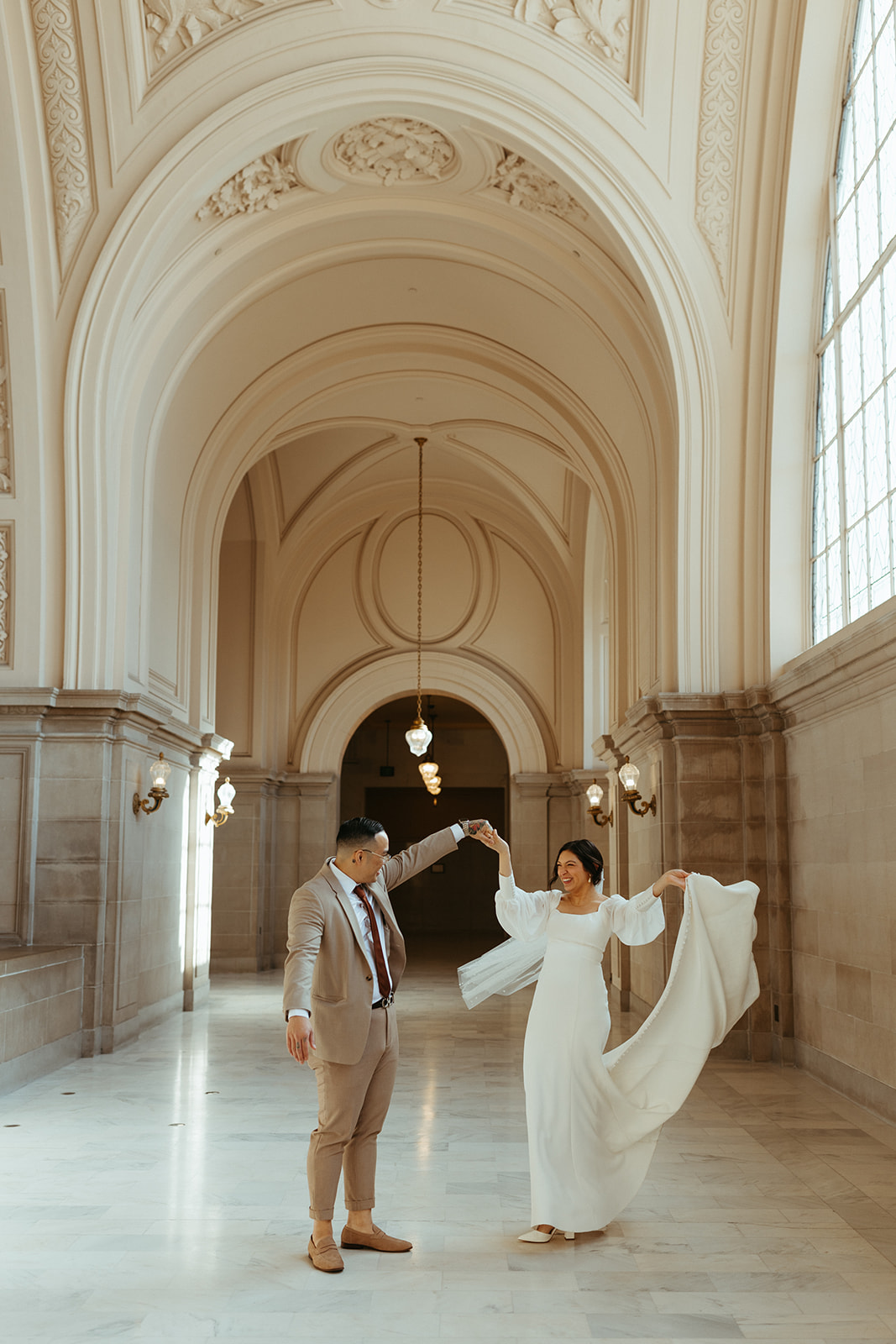 A timeless, romantic, San Francisco City Hall elopement 