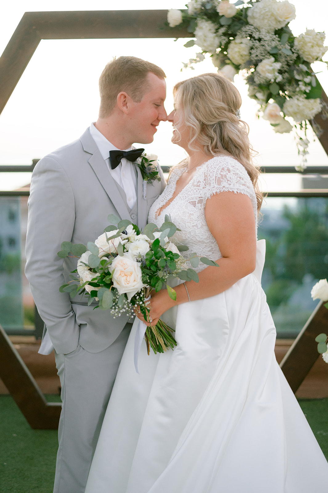 Hotel Zamora Wedding Ceremony: Bride and Groom's Heartfelt Vows
