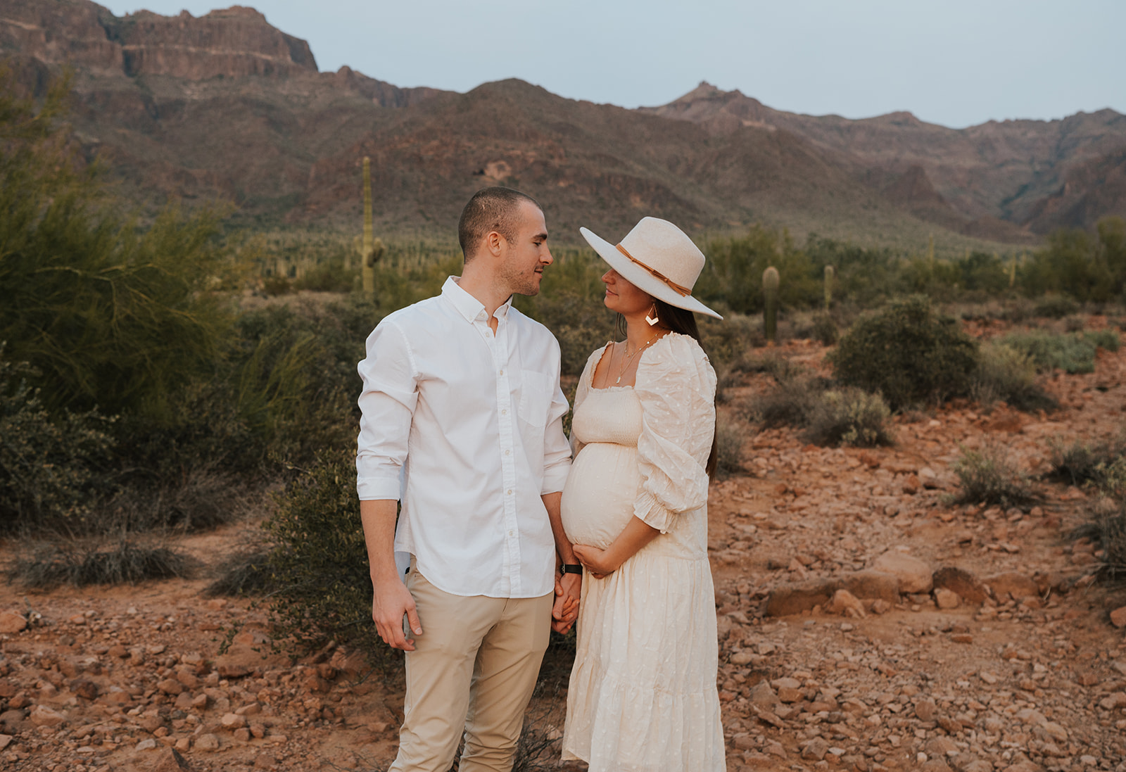 Apache Junction Arizona Maternity Photoshoot