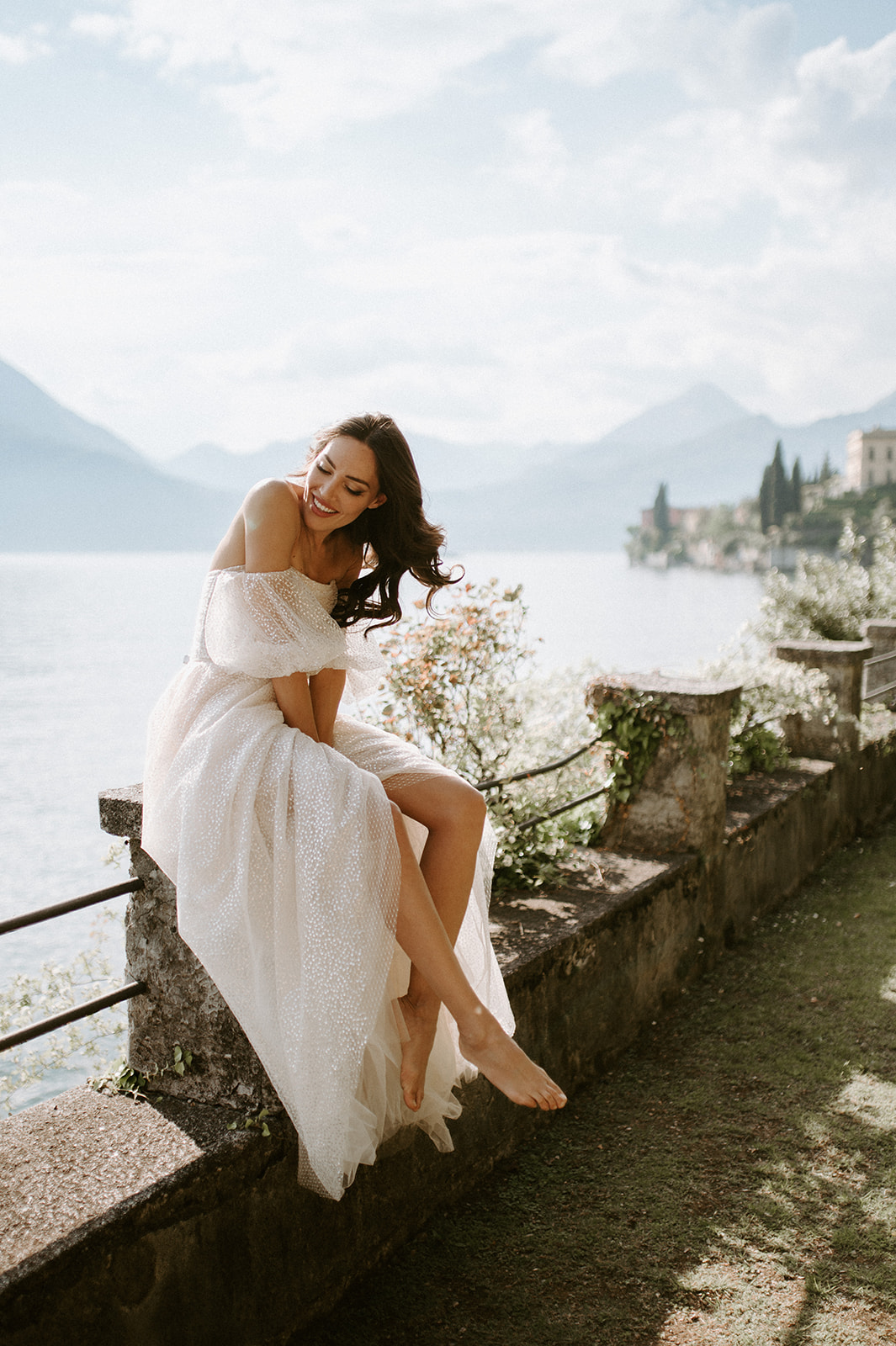 bride wearing Berta jolie at lake Como