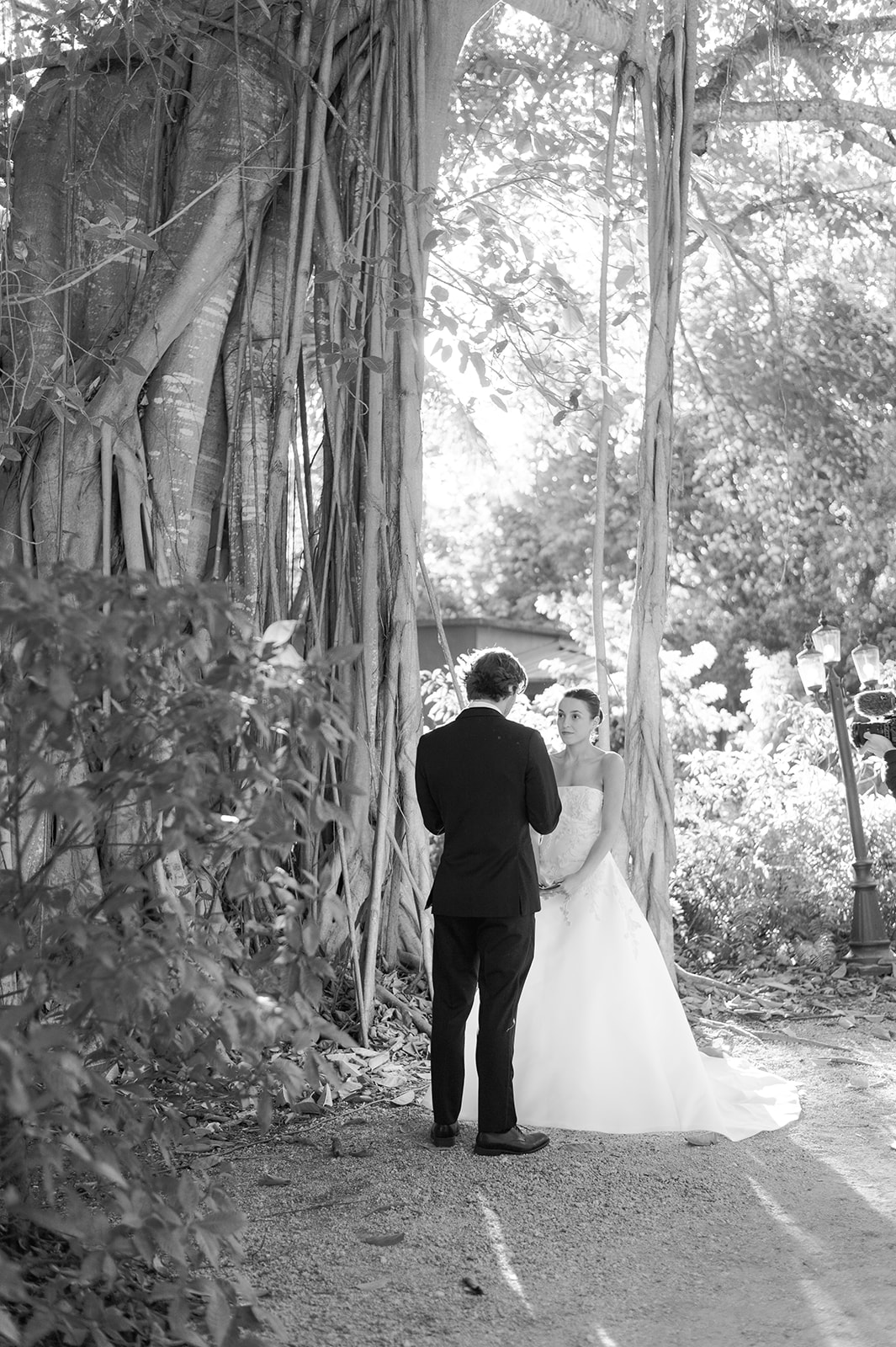 Miami Florida wedding photographer with a creative eye
