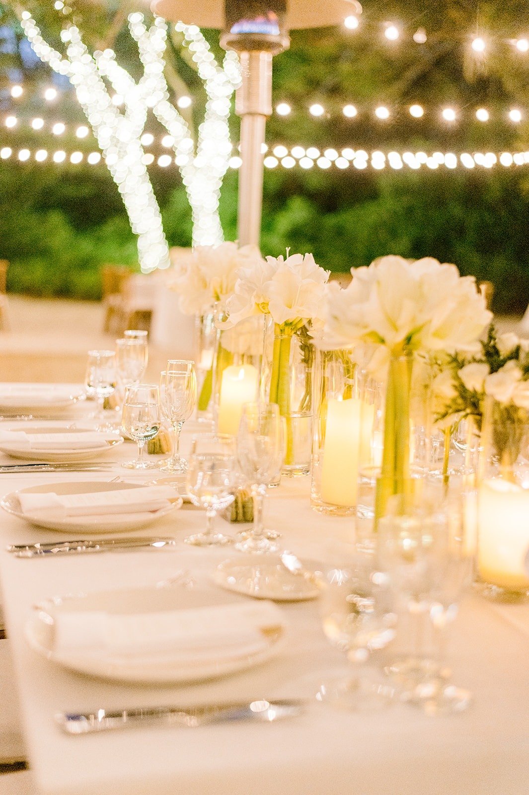Stunning Florana Florist arrangements at Bales & Shelby's Wedding in Miami
