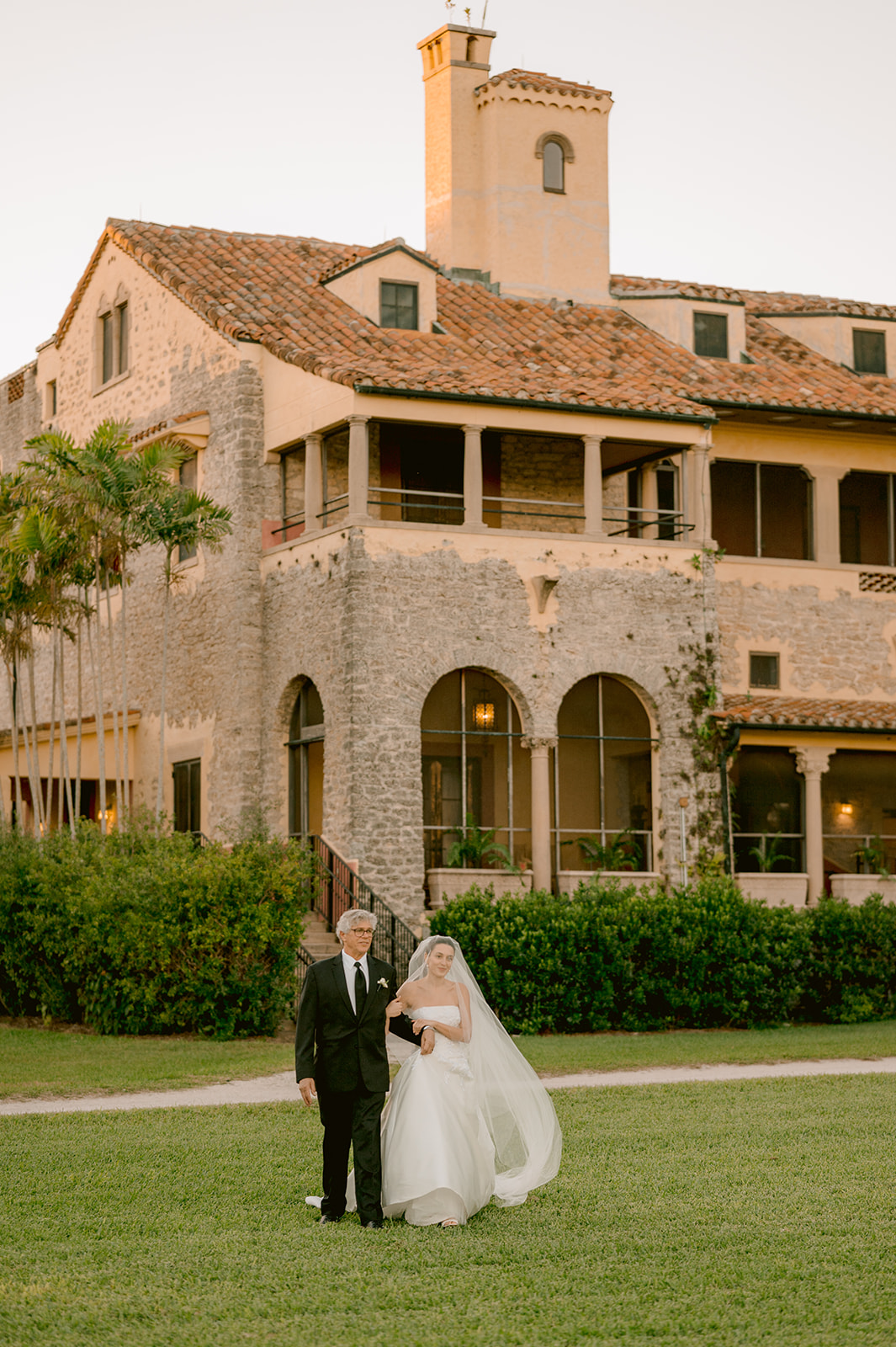 The perfect Deering Estate Wedding captured by Miami Florida Photographers
