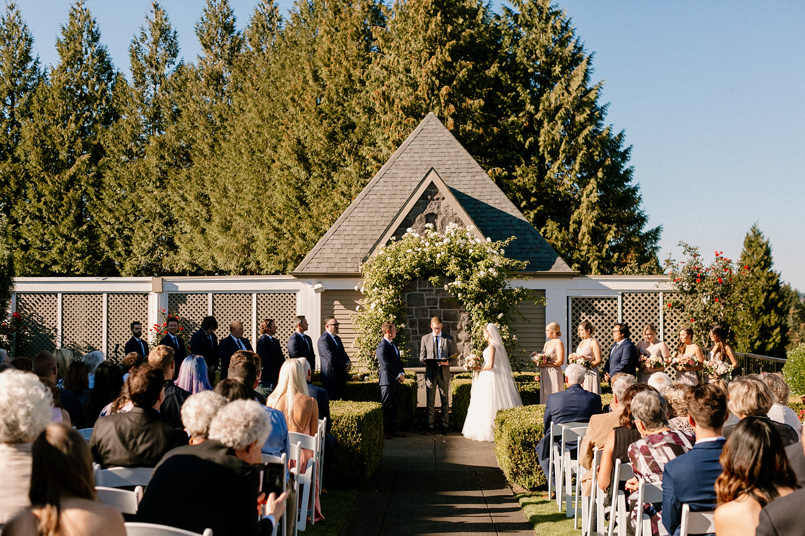 A wedding ceremony at The Oregon Golf Club. 