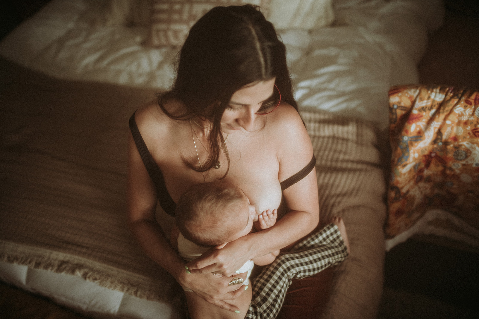 mama and baby breastfeeding