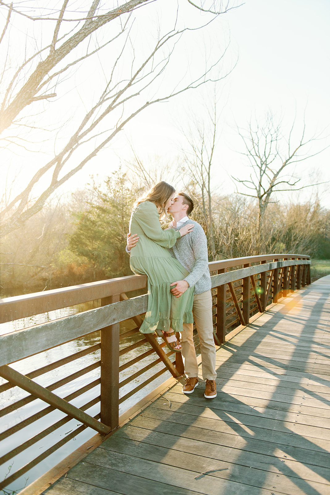 Natural engagement pictures near Dallas Texas