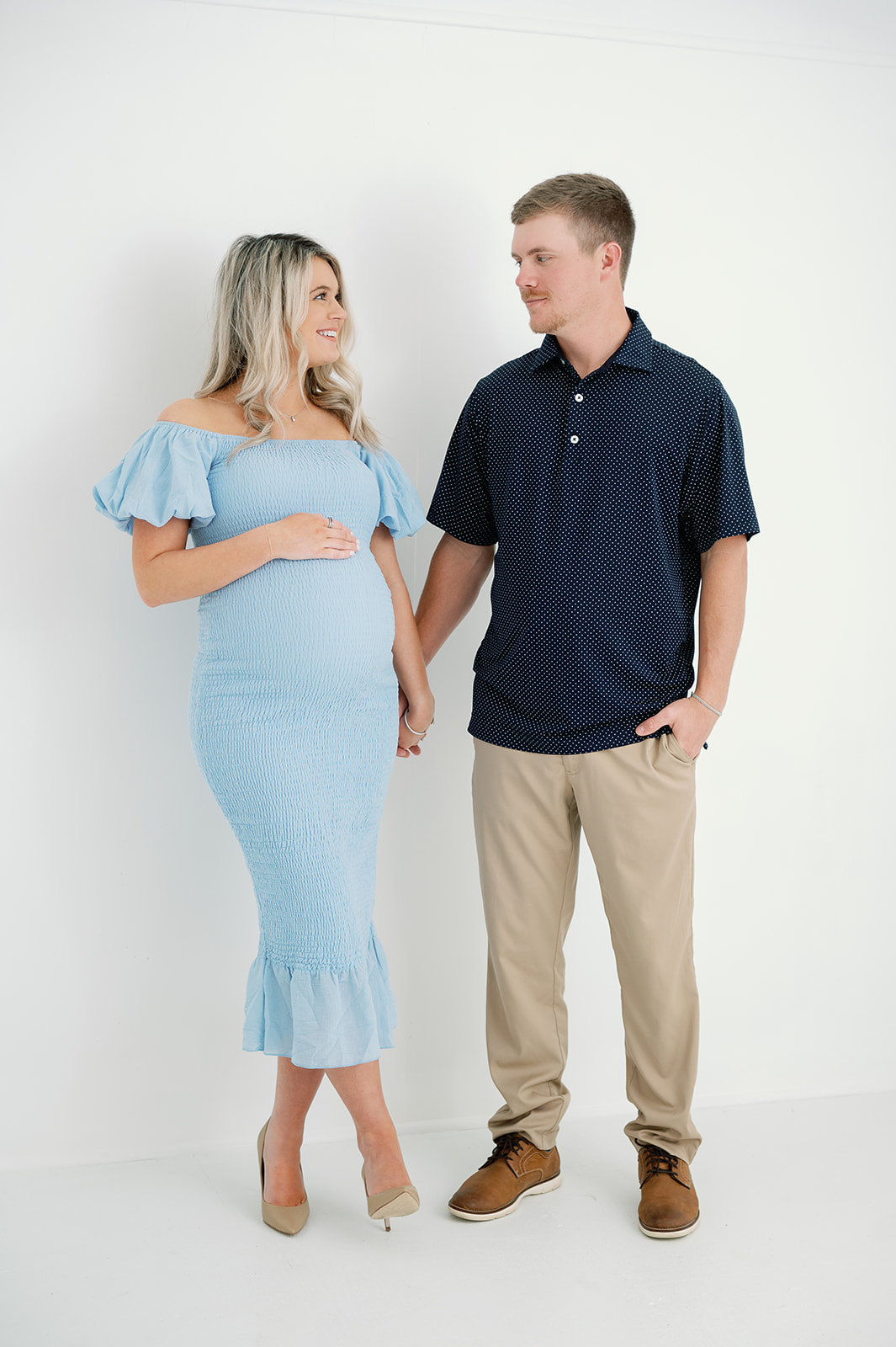 Sulphur Springs, Texas Maternity Session with Photography by Candace Pair