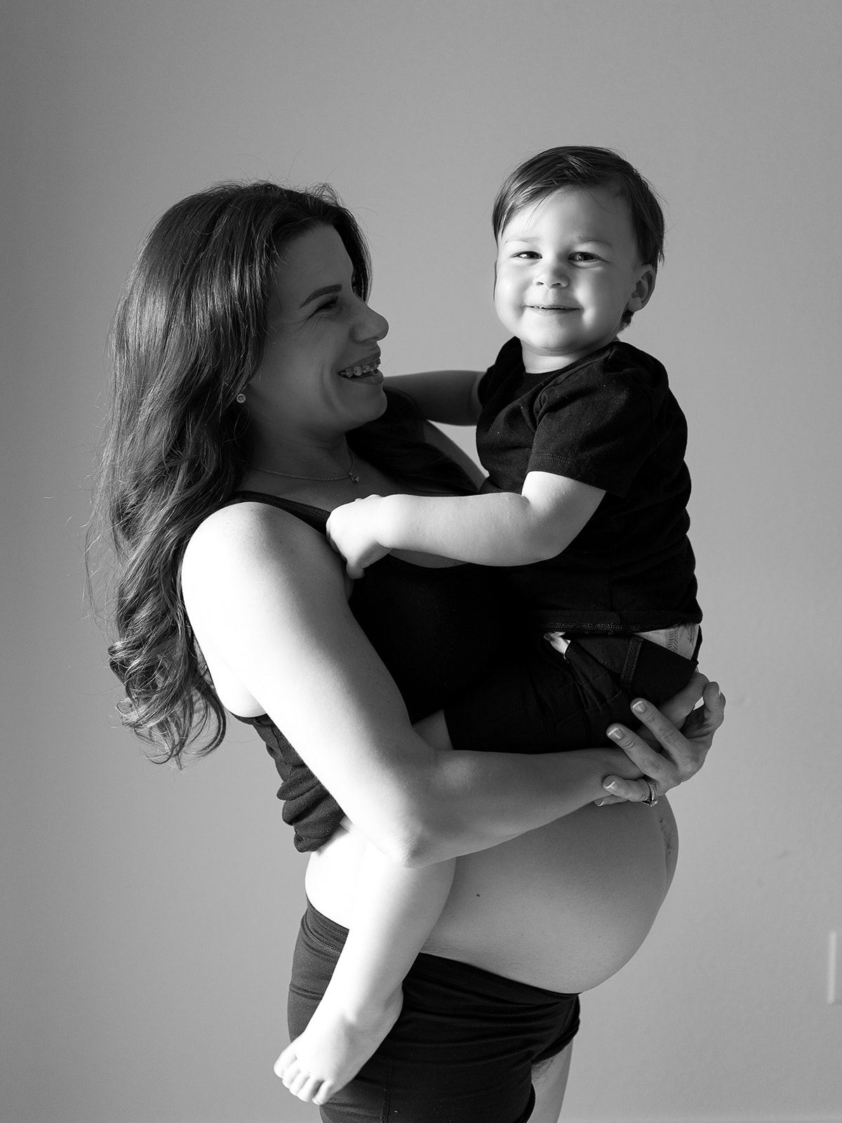 In Home Maternity Session including kids with Editorial Feel