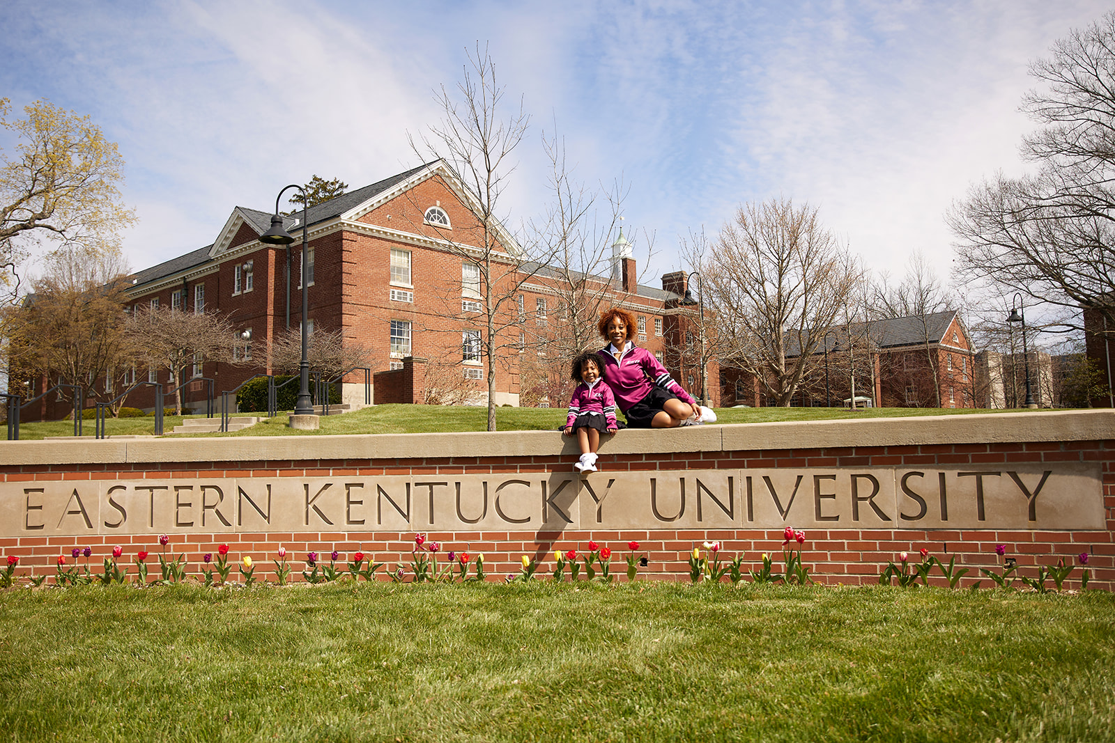 college graduation photoshoot at Eastern Kentucky University with Denisha McCauley Photography
