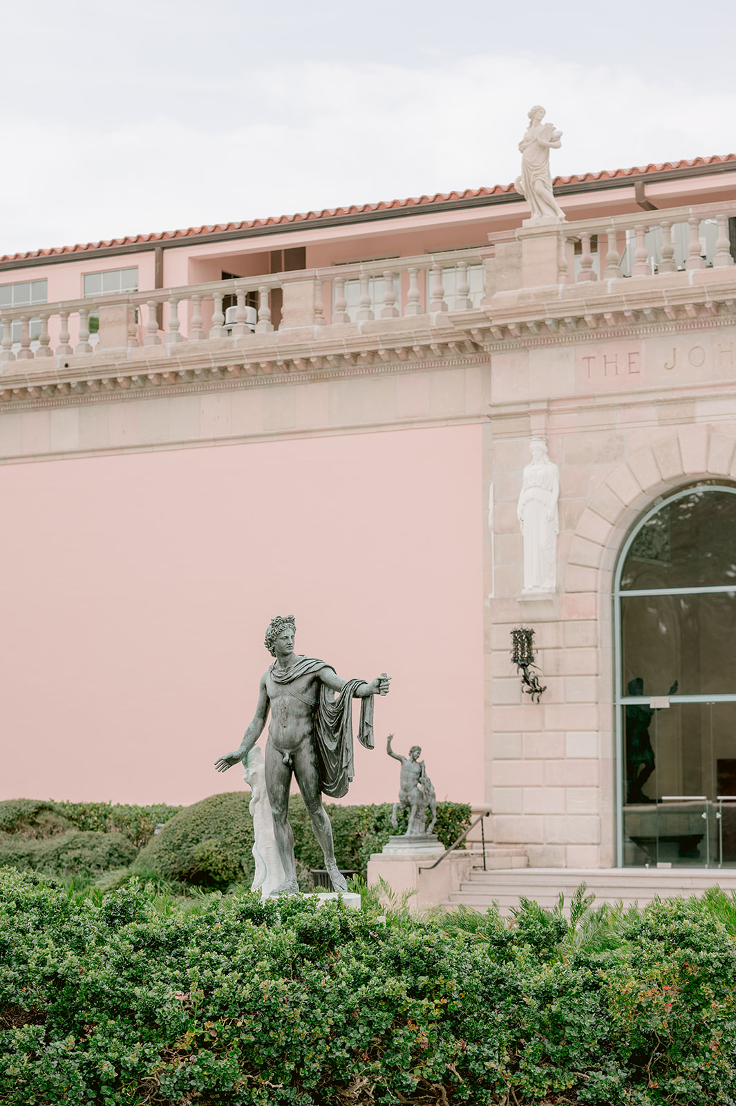 "Romantic engagement photo session at the John and Mable Ringling Museum"
