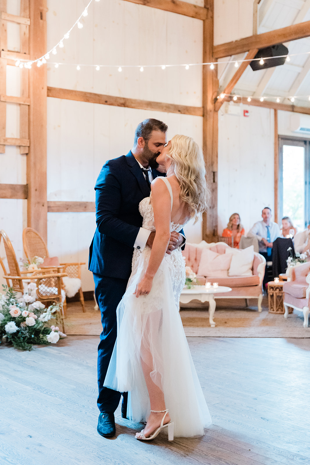 first dance kiss at farm to table wedding by jess collins photography