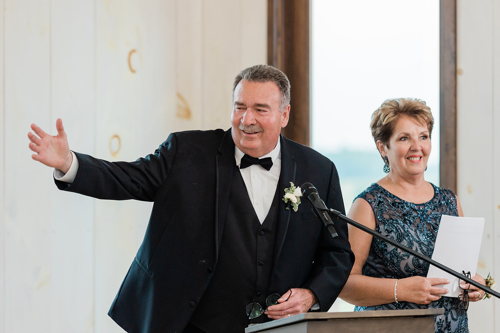 parents speech at farm to table wedding by jess collins photography